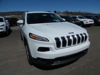 Used 2017 Jeep Cherokee Latitude in Danville, Pennsylvania