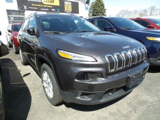 Used 2016 Jeep Cherokee Latitude in Kingston, New York