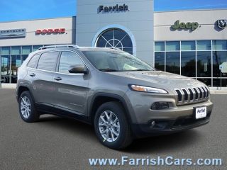 Used 2017 Jeep Cherokee Latitude in Fairfax, Virginia