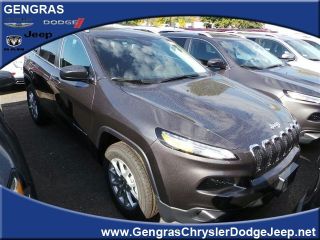Used 2017 Jeep Cherokee Latitude in East Hartford, Connecticut