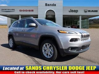Used 2018 Jeep Cherokee Latitude in Quakertown, Pennsylvania