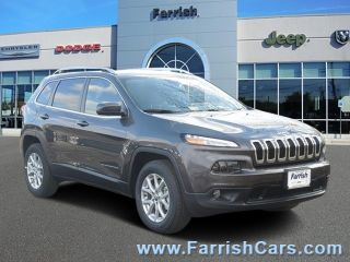 Used 2017 Jeep Cherokee Latitude in Fairfax, Virginia