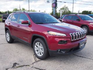 Used 2016 Jeep Cherokee Latitude in Rochester, New Hampshire