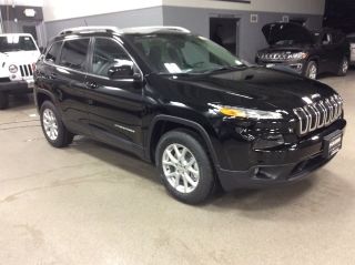Used 2018 Jeep Cherokee Latitude in Appleton, Wisconsin