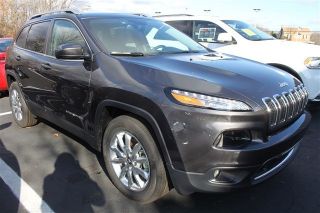 Used 2016 Jeep Cherokee Limited Edition in Montgomeryville, Pennsylvania