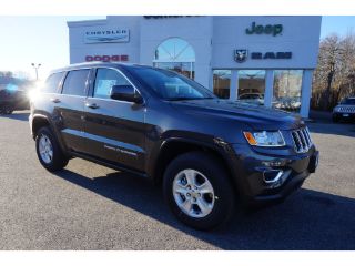 Used 2015 Jeep Grand Cherokee Laredo in Raynham, Massachusetts