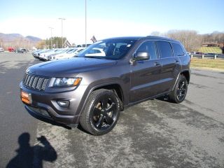 Used 2015 Jeep Grand Cherokee Laredo in Cheshire, Massachusetts