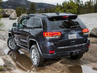 Used 2015 Jeep Grand Cherokee Laredo in Urbandale, Iowa