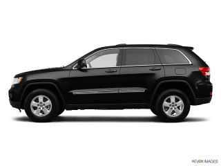 Used 2012 Jeep Grand Cherokee Laredo in Seekonk, Massachusetts
