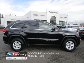 Used 2017 Jeep Grand Cherokee Laredo in Hillsboro, Oregon