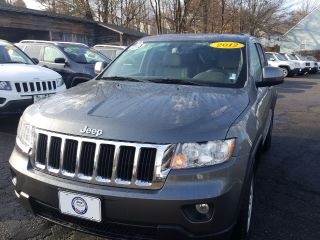 Used 2012 Jeep Grand Cherokee Laredo in Oakville, Connecticut