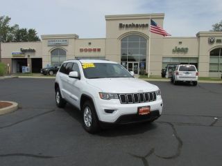 Used 2017 Jeep Grand Cherokee Laredo in Branford, Connecticut