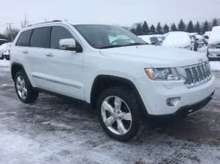 Used 2013 Jeep Grand Cherokee Overland in Bloomfield Hills, Michigan
