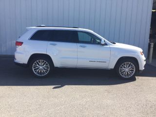 Used 2018 Jeep Grand Cherokee Summit in Marshfield, Missouri