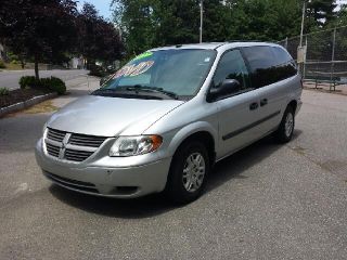 Used 2005 Dodge Grand Caravan SE in Derry, New Hampshire
