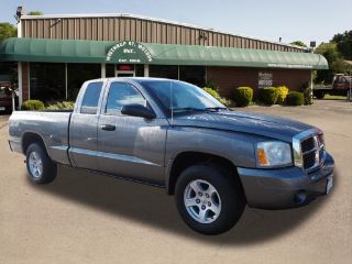 Used 2006 Dodge Dakota SLT in Taunton, Massachusetts
