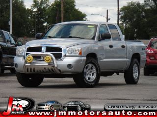 Used 2006 Dodge Dakota SLT in Granite City, Illinois