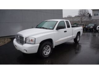 Used 2005 Dodge Dakota Laramie in East Windsor, New Jersey