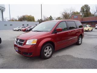 Used 2008 Dodge Grand Caravan SXT in Columbia, Missouri
