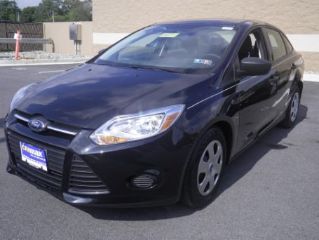 Used 2013 Ford Focus S in Frederick, Maryland