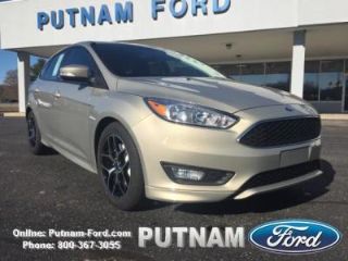 Used 2016 Ford Focus SE in Putnam, Connecticut