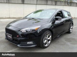 Used 2016 Ford Focus ST in Bellevue, Washington