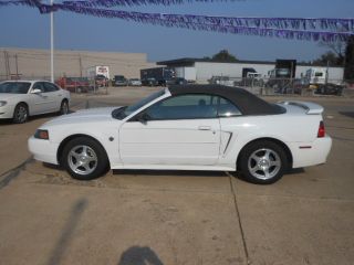 Used 2004 Ford Mustang in Evansville, Indiana