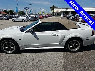 Ford Mustang GT 2003
