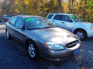Used 2003 Ford Taurus SES in Turnersville, New Jersey