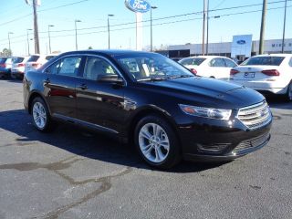 Used 2018 Ford Taurus SE in Florence, South Carolina