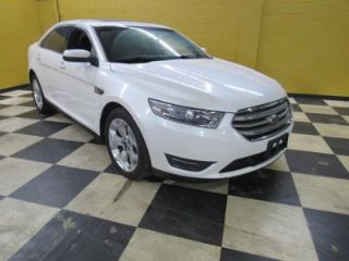 Used 2013 Ford Taurus SEL in Milwaukee, Wisconsin