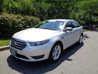 Used 2014 Ford Taurus SEL in Randolph, New Jersey