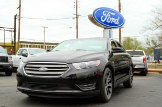 Used 2015 Ford Taurus SEL in Louisville, Kentucky