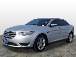 Used 2014 Ford Taurus SEL in Dallas, Texas