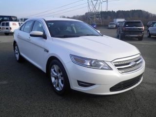 Used 2010 Ford Taurus SEL in Adamsburg, Pennsylvania