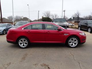Used 2011 Ford Taurus SEL in Plano, Texas