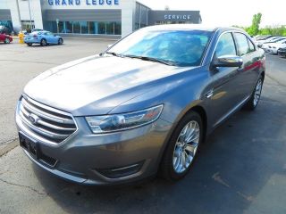 Used 2014 Ford Taurus Limited Edition in Grand Ledge, Michigan