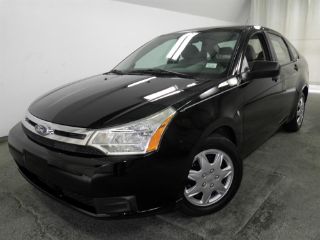 Ford Focus S 2011