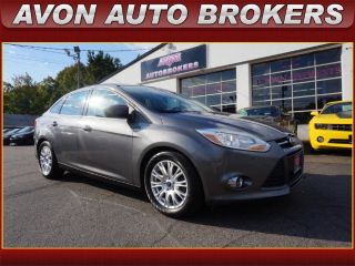 Ford Focus SE 2012