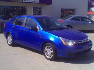 Ford Focus SE 2011