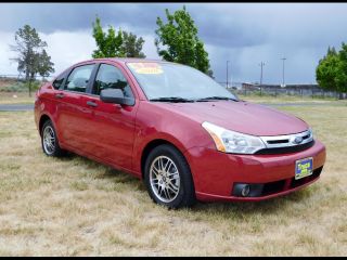 Used 2010 Ford Focus SE in Redmond, Oregon