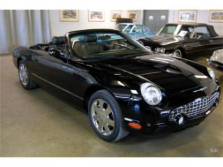 Used 2002 Ford Thunderbird in North Chicago, Illinois