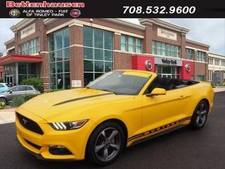 Used 2015 Ford Mustang in Tinley Park, Illinois