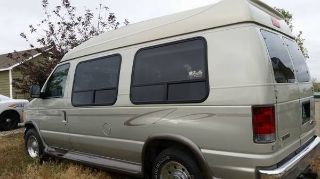 Used 2006 Ford Econoline E-250 in Omaha, Nebraska