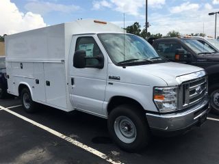 Used 2016 Ford Econoline E-350 in Chesterfield, Missouri