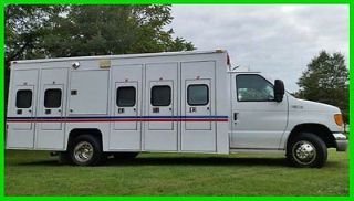Used 2003 Ford Econoline E-450 in Buffalo, New York