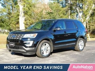 Used 2017 Ford Explorer XLT in Canandaigua, New York