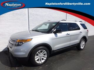 Used 2013 Ford Explorer XLT in Libertyville, Illinois