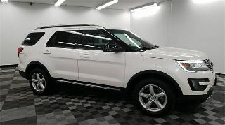 Used 2016 Ford Explorer XLT in Long Island City, New York