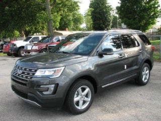 Used 2016 Ford Explorer XLT in Louisville, Kentucky